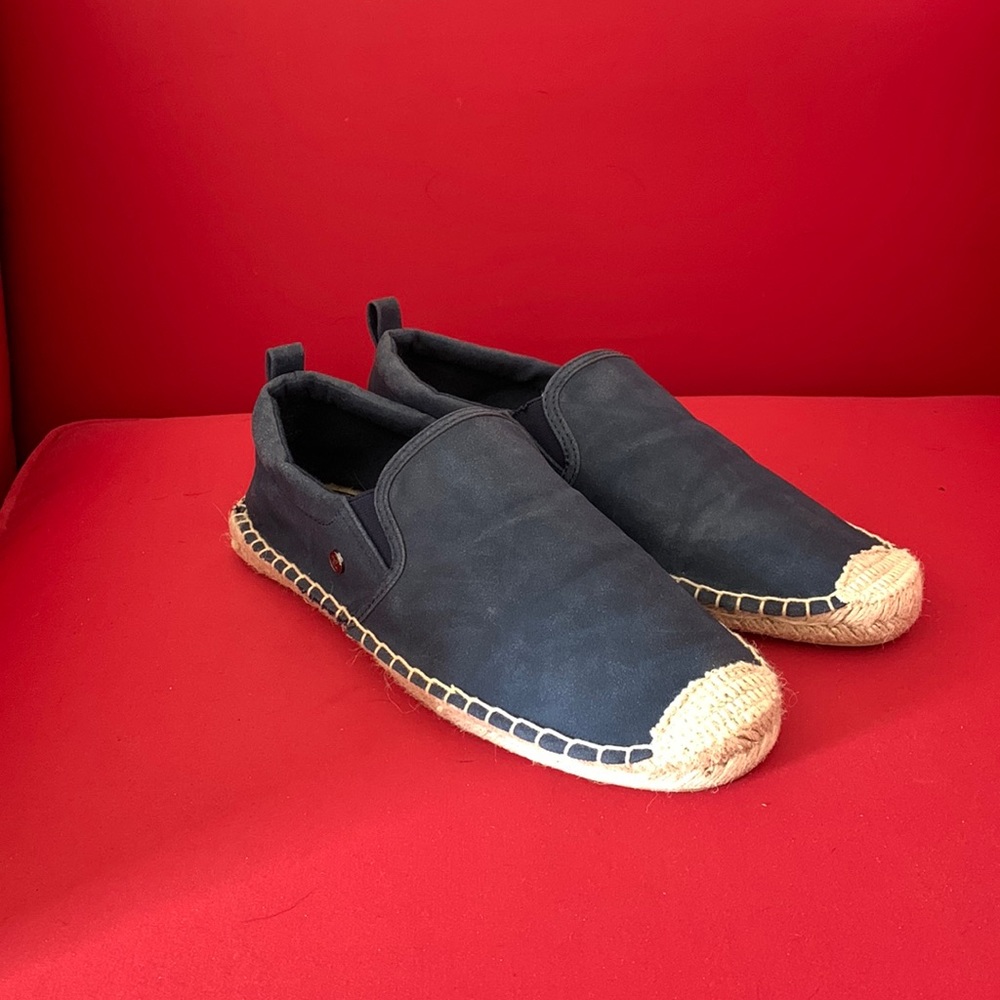 NWOT Superdry shoes